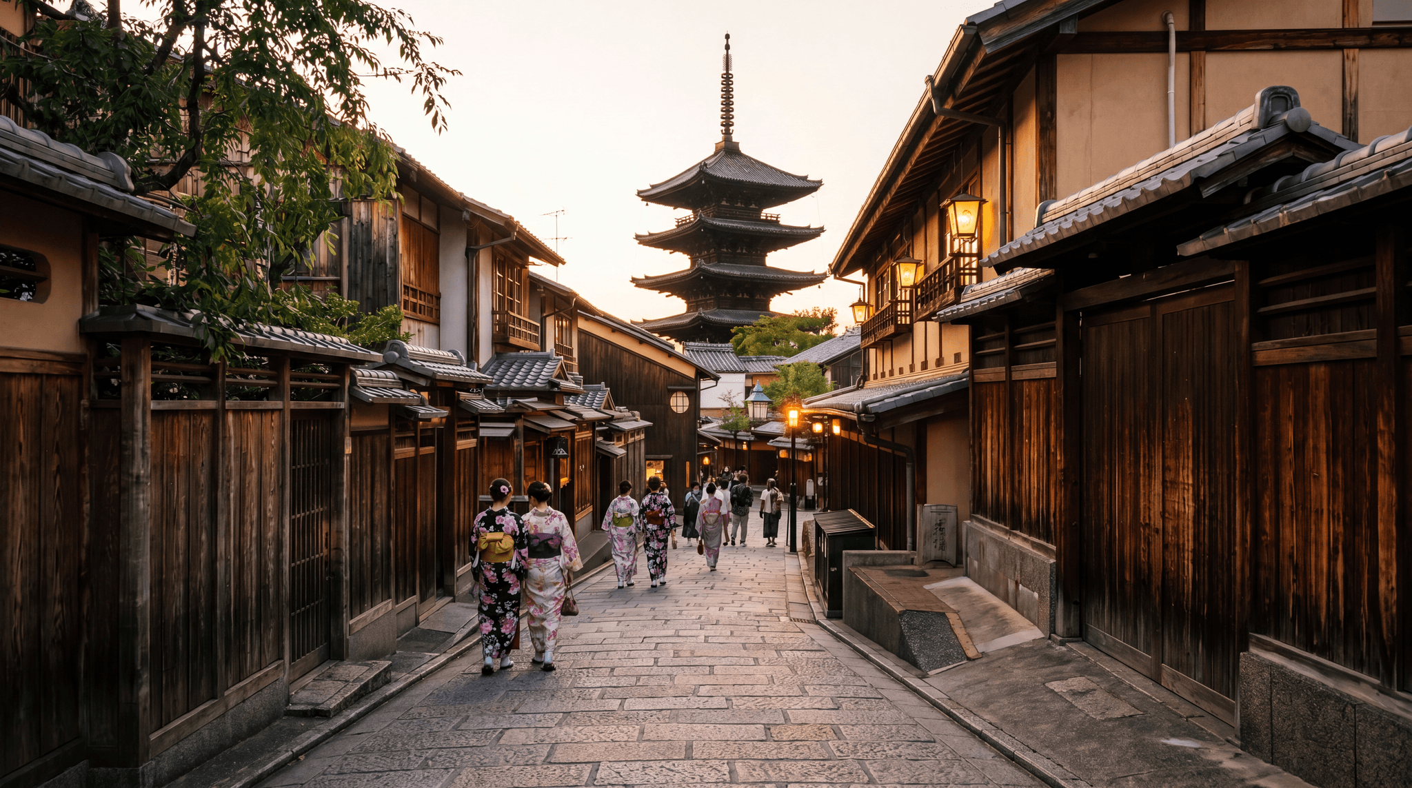 Featured image for Higashiyama: Kyoto's Most Beautiful Street and How to Walk It with discreet tourinjapan.travel mark