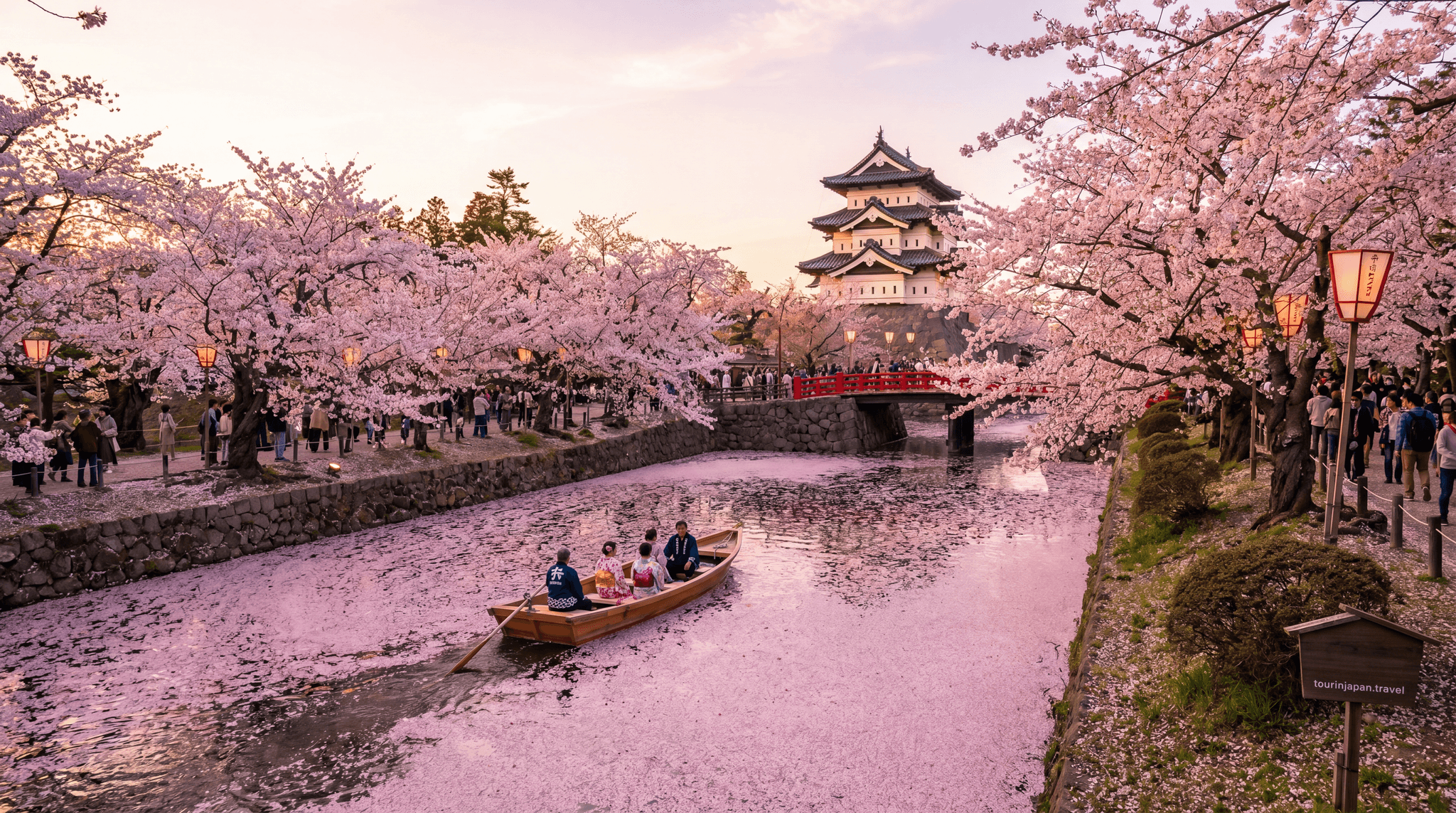Featured image for Hirosaki Cherry Blossom Festival: Japan's Most Beautiful Moat with discreet tourinjapan.travel mark