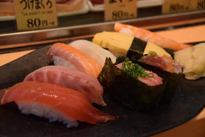 Tokyo Tsukiji Fish Market Food Walking Tour with 5 Tastings — photo 19
