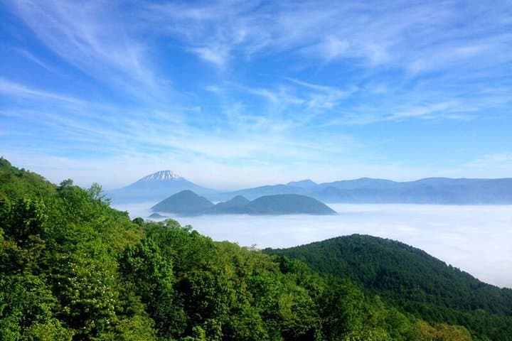 SkyExpress: Lake Toya Customised Private Day Tour (Up to 8 Passengers)