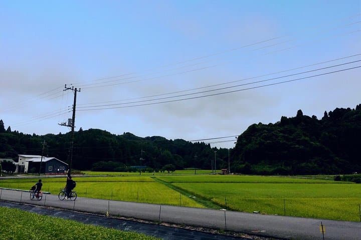 Rural Japan cycling tour to the rich nature area in Ichinomiya — photo 5