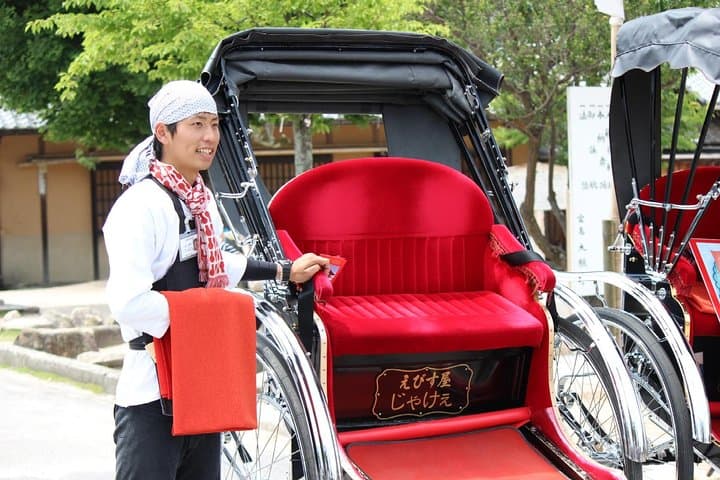 Private Miyajima Rickshaw Tour Including Itsukushima Shrine — photo 2