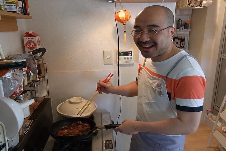 Hands-on Japanese Cooking in a Shinjuku Home Kitchen with Satoru — photo 1