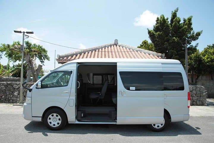 Private Hiace Hire in Kansai Area Osaka English Speaking Driver