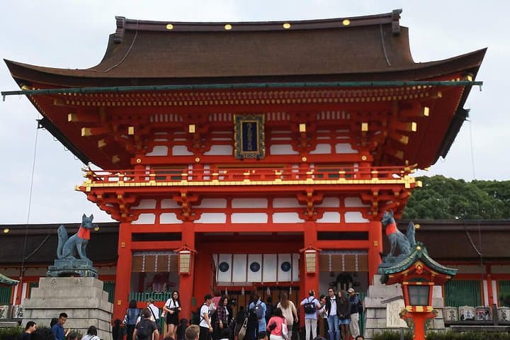 Fushimi Inari & Nara Highlights Walking Tour — photo 2