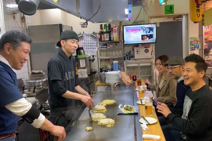 Hiroshima Izakaya Food and Drink Night Tour — photo 13