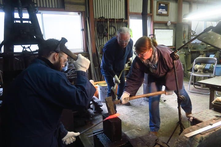 Make your own kitchen knife with a master blacksmith in Shimanto — photo 11
