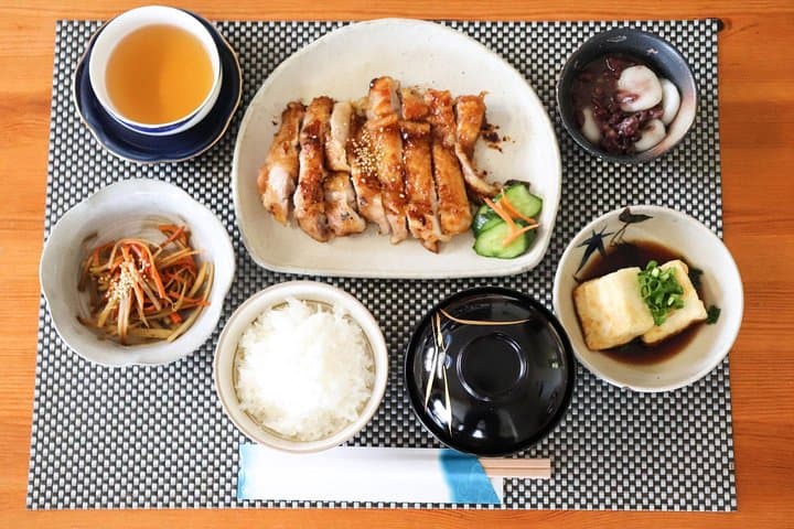 Private Market Tour and Cooking Class with Kanae, a Sapporo Local — photo 8