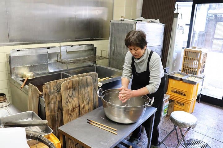 Kyoto Supermarket Tour, Tofu Shop Visit + Cooking Class with Rita — photo 1