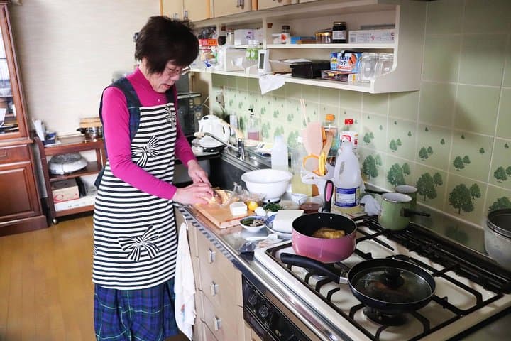 Kyoto Supermarket Tour, Tofu Shop Visit + Cooking Class with Rita — photo 4