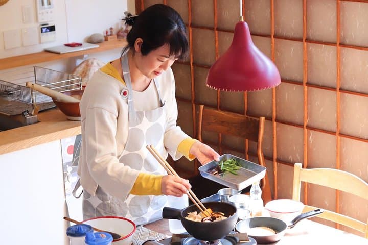 Private Kyoto Market Tour and Authentic Cooking Class with Aki — photo 2