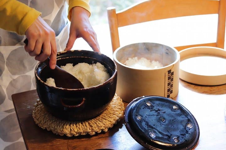 Private Kyoto Cooking Class with Aki in a Beautiful Wooden House — photo 12