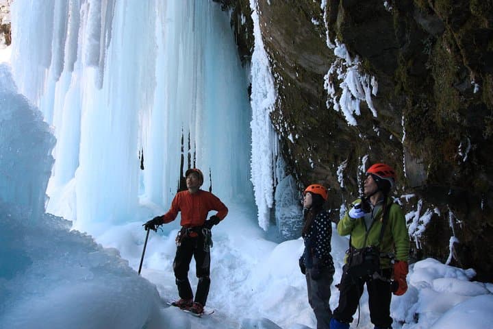 Frozen fall trekking — photo 2