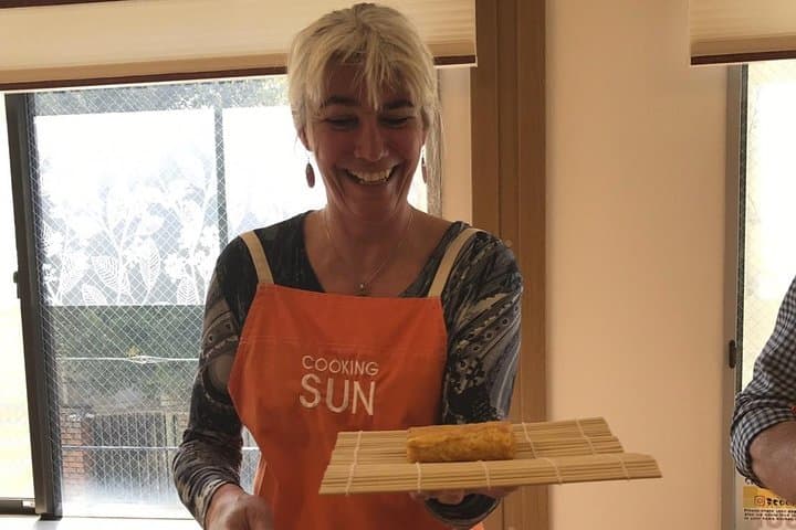 3-Hour Small-Group Sushi Making Class in Tokyo — photo 4