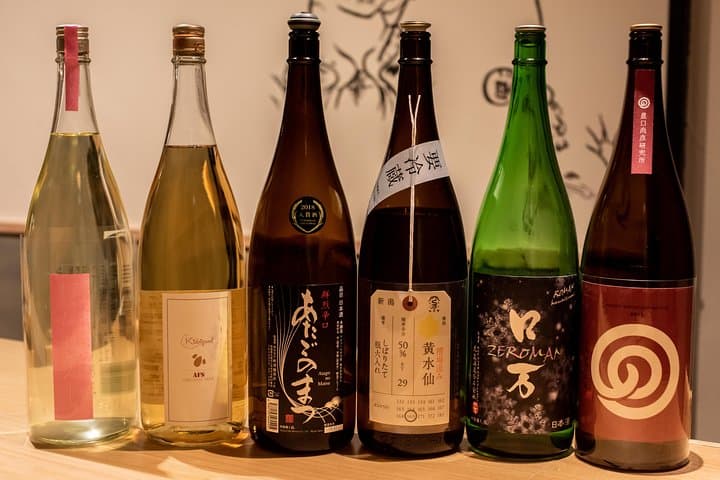 Sake Tasting Masterclass in Shinjuku (8+ Varieties with a Pro) — photo 6
