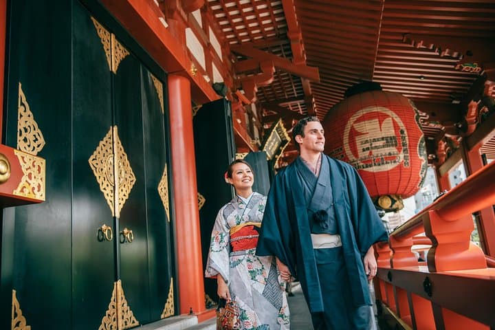 Private Vacation Photography Session with Local Photographer in Tokyo — photo 3