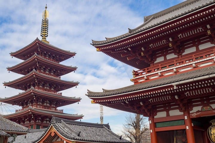 Tokyo Asakusa Half Day Walking Tour with Local Guide — photo 1