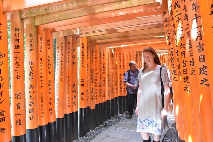 Inside of Fushimi Inari - exploring and lunch with locals — photo 15