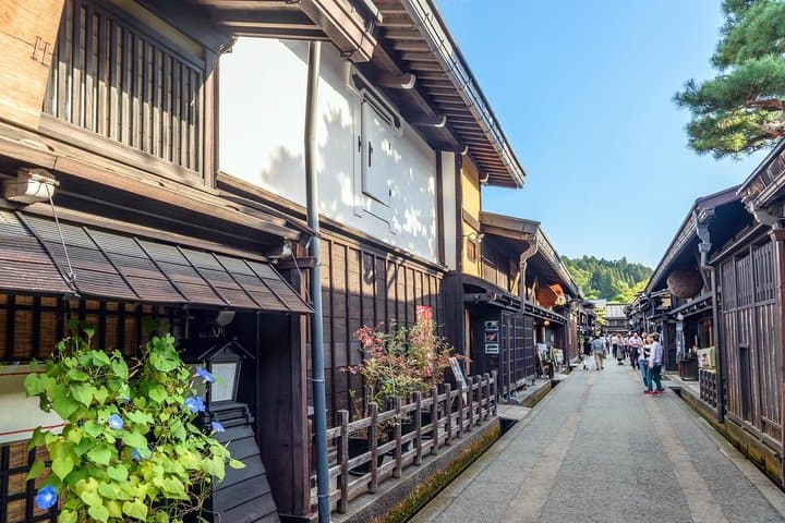2 Day Tateyama Kurobe Alpine Route, Hida Takayama & Shirakawa-go — photo 5