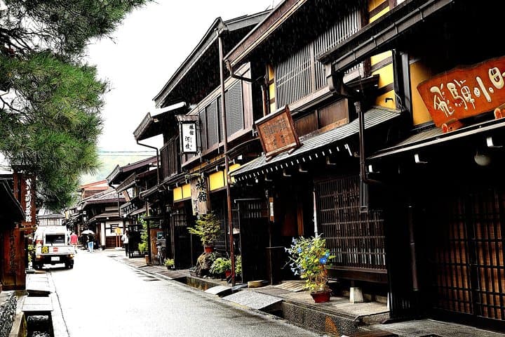 2 Day Tateyama Kurobe Alpine Route, Hida Takayama & Shirakawa-go — photo 7