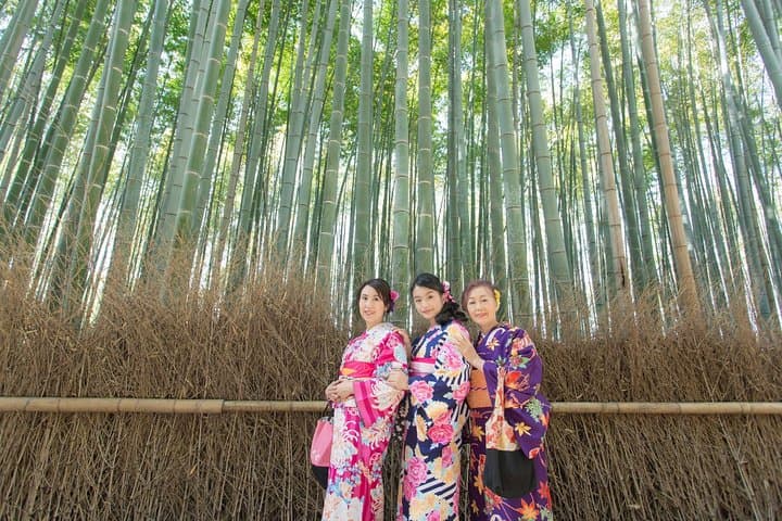 Photo Shoot with a Private Vacation Photographer in KYOTO, JAPAN — photo 7