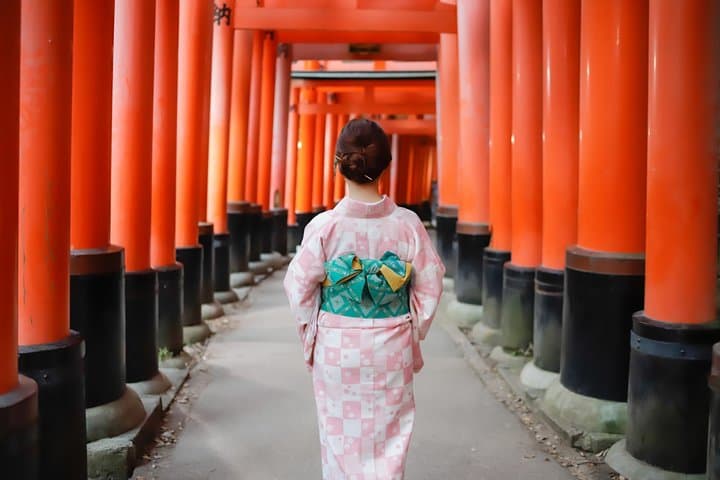Photo Shoot with a Private Vacation Photographer in KYOTO, JAPAN — photo 6