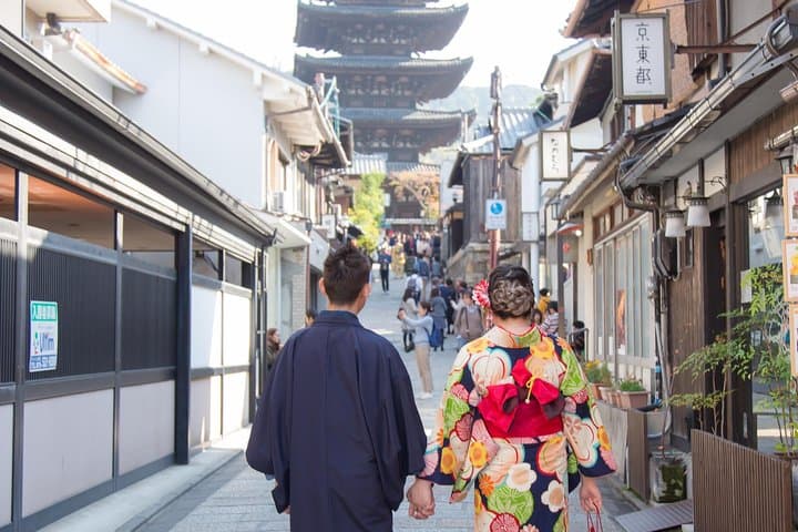 Photo Shoot with a Private Vacation Photographer in KYOTO, JAPAN — photo 5