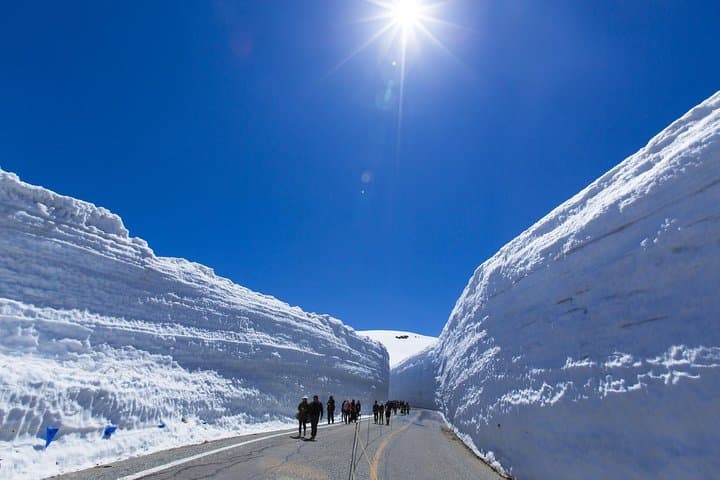 2 Day Tateyama Kurobe Alpine Route and Kamikochi from Osaka — photo 1