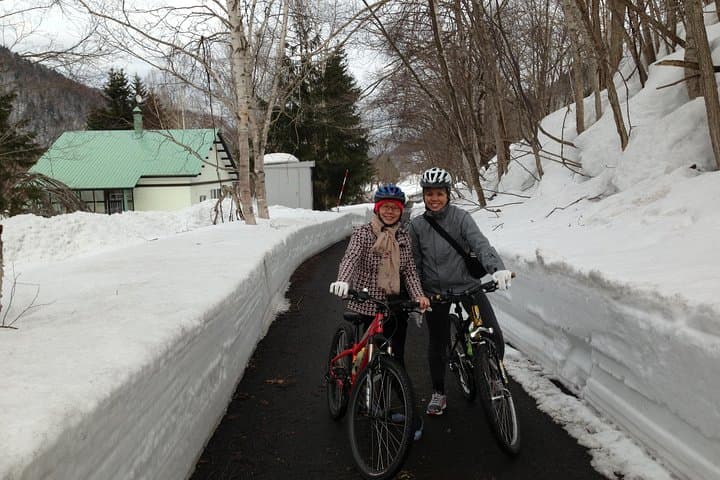 Mountain Bike Tour from Sapporo Including Hoheikyo Onsen and Lunch — photo 6