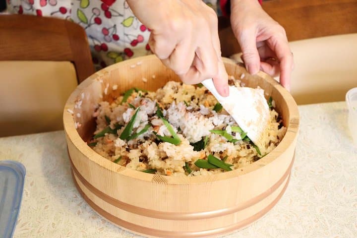 Private Japanese Home Cooking Class in Kyoto with Michiyo — photo 4