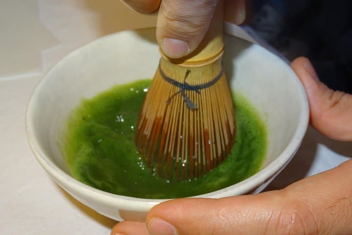 Experience all of Japanese culture and Japanese food experience classes "origami, udon, Japanese food, green tea, calligraphy" in 4 hours — photo 20