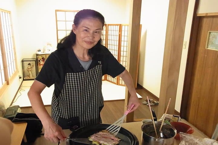 Japanese Cooking and Udon Making Class in Tokyo with Masako — photo 3