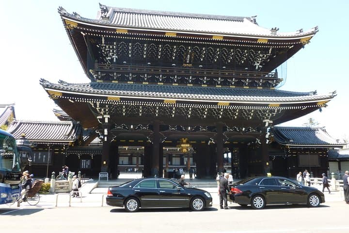 Living Buddhism — photo 1