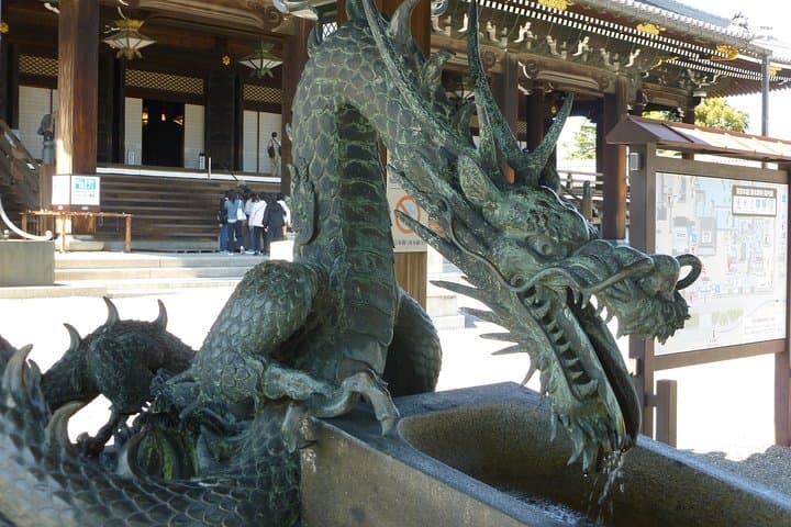 Living Buddhism — photo 4