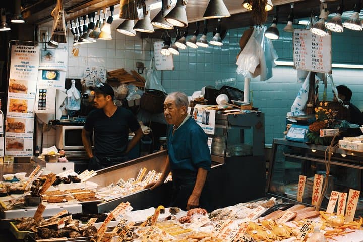 Kyoto Private Night Tour with a Local – Bars, Bites & Culture — photo 11
