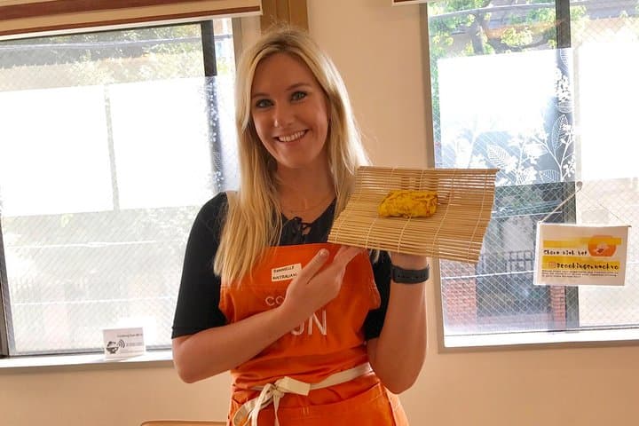 3-Hour Small-Group Sushi Making Class in Tokyo — photo 9