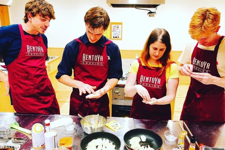 Vegan/Vegetarian Ramen and Gyoza by Bentoya cooking — photo 7