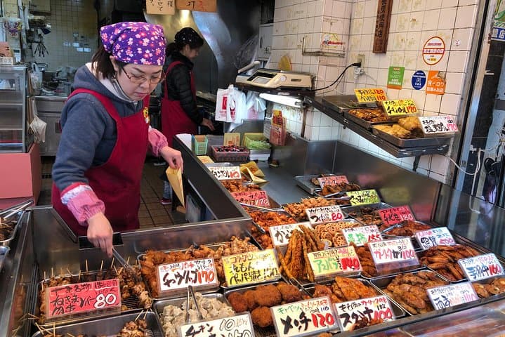 Private Tokyo food scene 6 hour experience: Depatika, street food, izakaya — photo 10