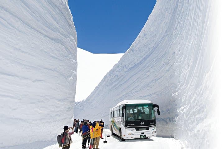 2 Day Tateyama Kurobe Alpine Route, Hida Takayama & Shirakawa-go — photo 1