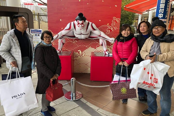 Nagoya : Private Nabana no Sato Tour : Illuminations & Shopping — photo 18