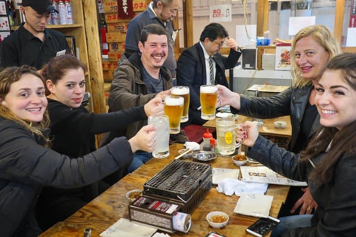 Tokyo Bar Hopping Tour in Shinjuku (All-You-Can-Drink + Dinner) — photo 5