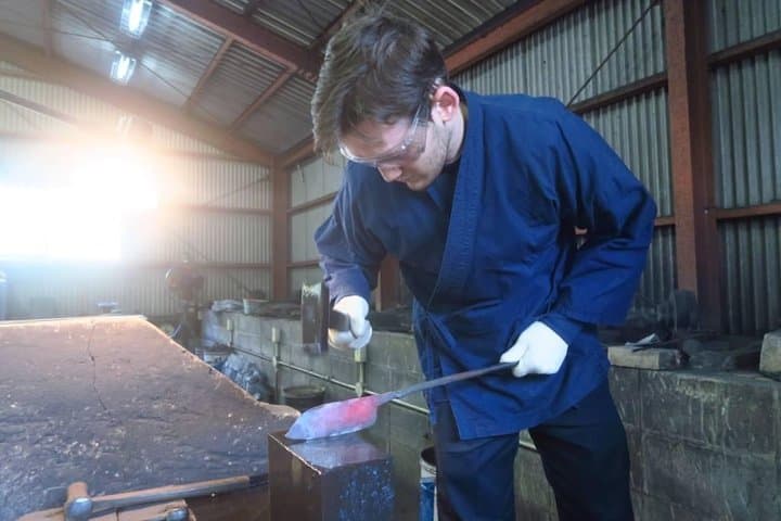 Make your own kitchen knife with a master blacksmith in Shimanto — photo 4