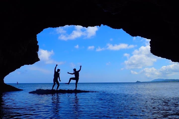 Ishigaki Mangrove SUP or Canoe + Blue Cave Snorkeling — photo 14