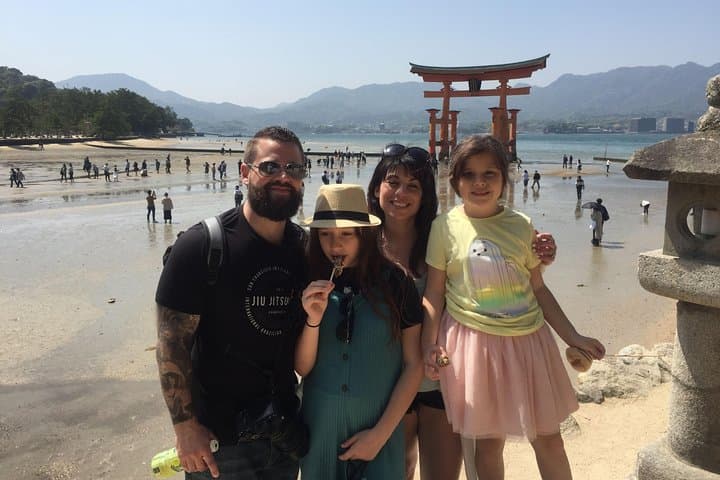 Hiroshima / Miyajima Full-day Private Tour with Government Licensed Guide — photo 2