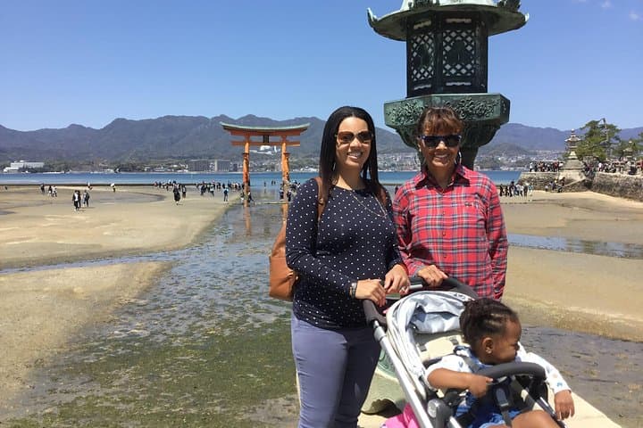 Hiroshima / Miyajima Full-day Private Tour with Government Licensed Guide — photo 4