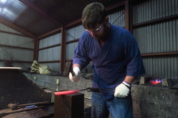 Make your own kitchen knife with a master blacksmith in Shimanto — photo 16