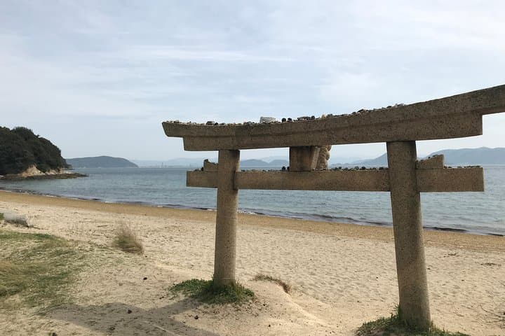 Guided Tour to Naoshima Art Island with Private Car — photo 5