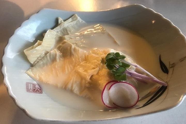 Private Local Food Tour with Expert Guide in Downtown Kyoto — photo 4