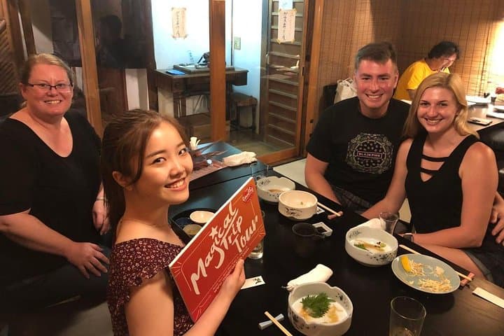 Kyoto Night Foodie Tour in Gion (9+ dishes + 6 Sake tastings) — photo 4