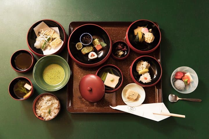 Zen Meditation&Traditional Vegan Food — photo 4
